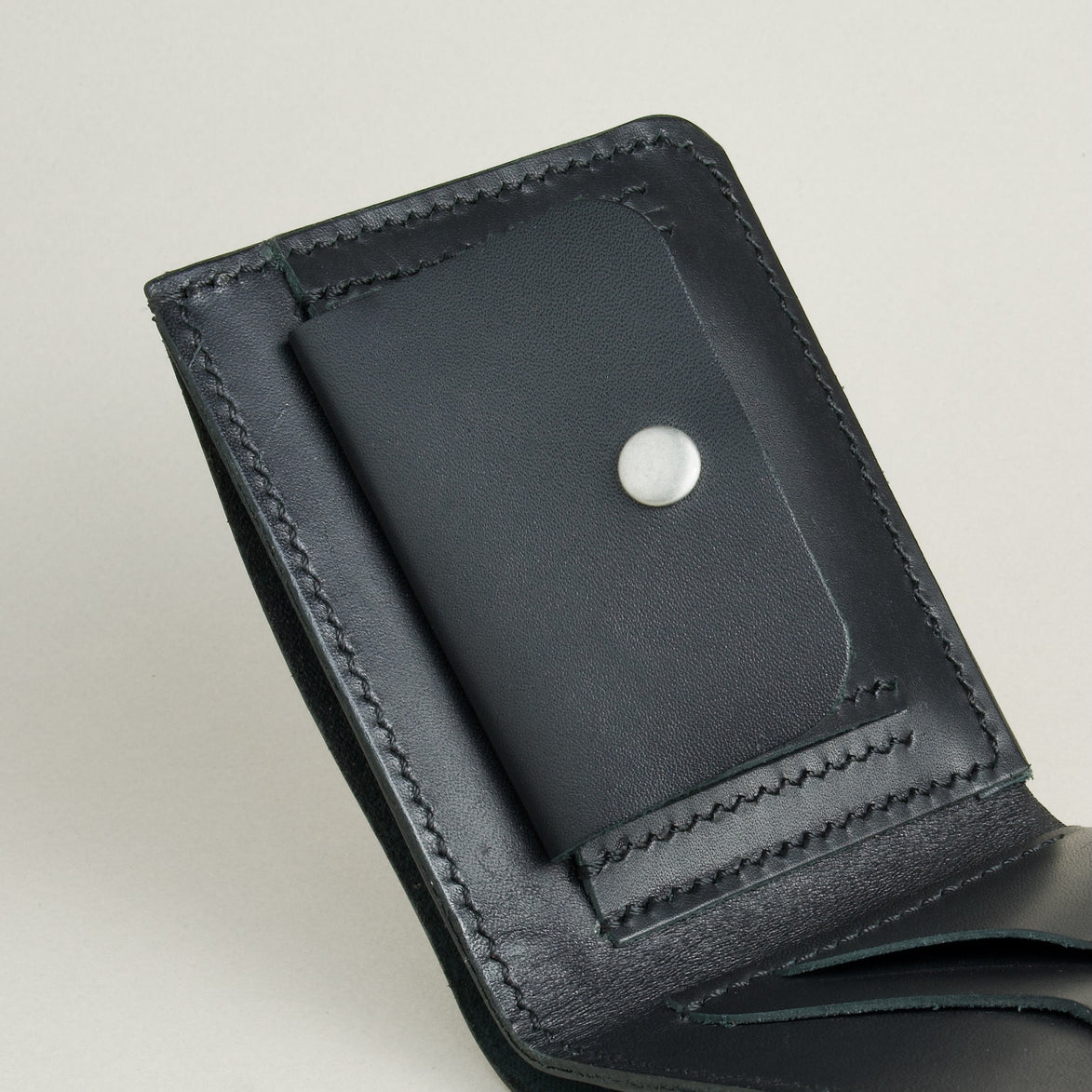 Klassische Bifold-Geldbörse | Assam Silk