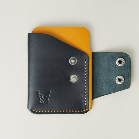 Ultra Compact Card Sleeve | Niva Glide