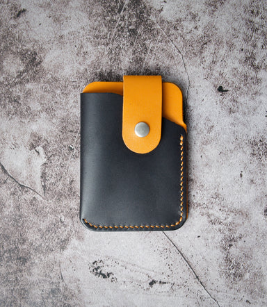 Niva Loop - Ultra Compact Card Sleeve