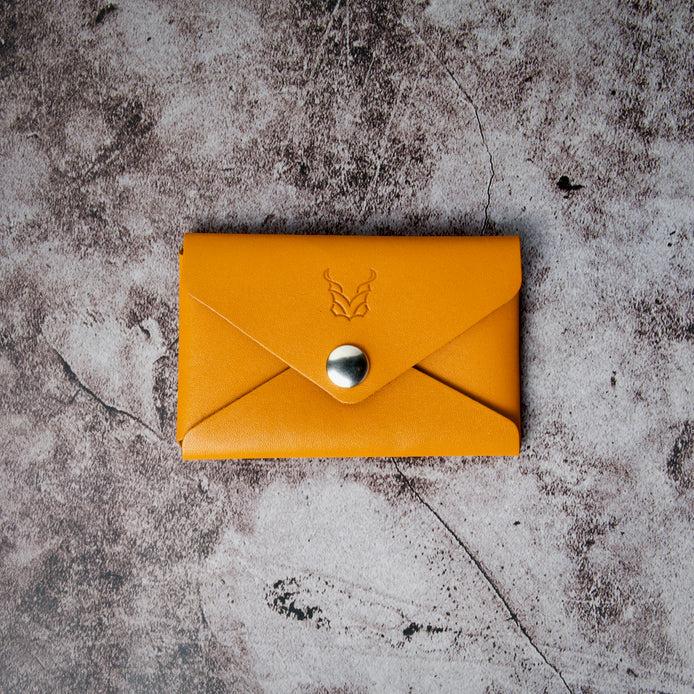 Niva Seal - Ultra Compact Card Sleeve