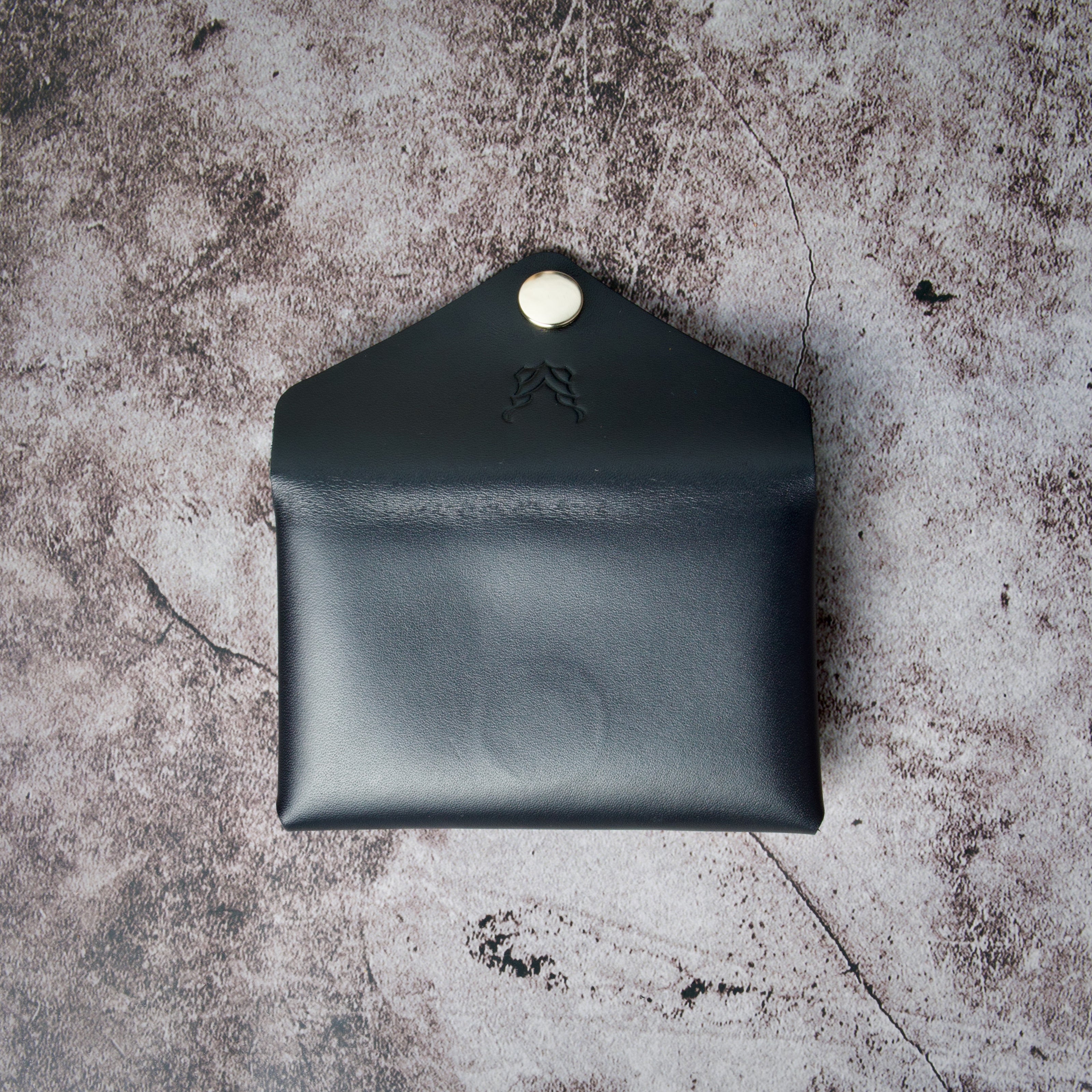 Niva Seal - Ultra Compact Card Sleeve