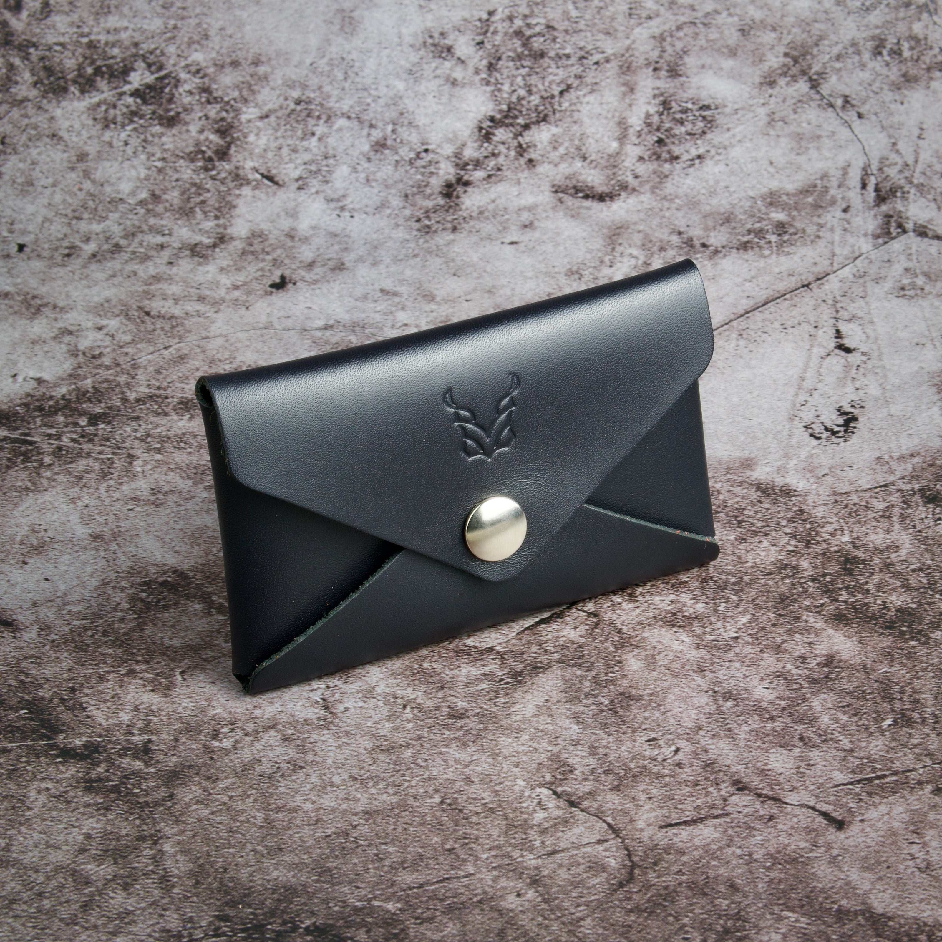 Niva Seal - Ultra Compact Card Sleeve