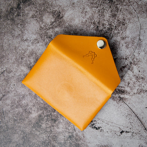 Niva Seal - Ultra Compact Card Sleeve