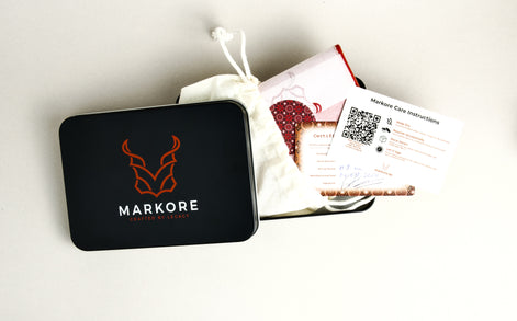 Hunza Edge – Klassische, schmale, faltbare Geldbörse mit Kreuzstich