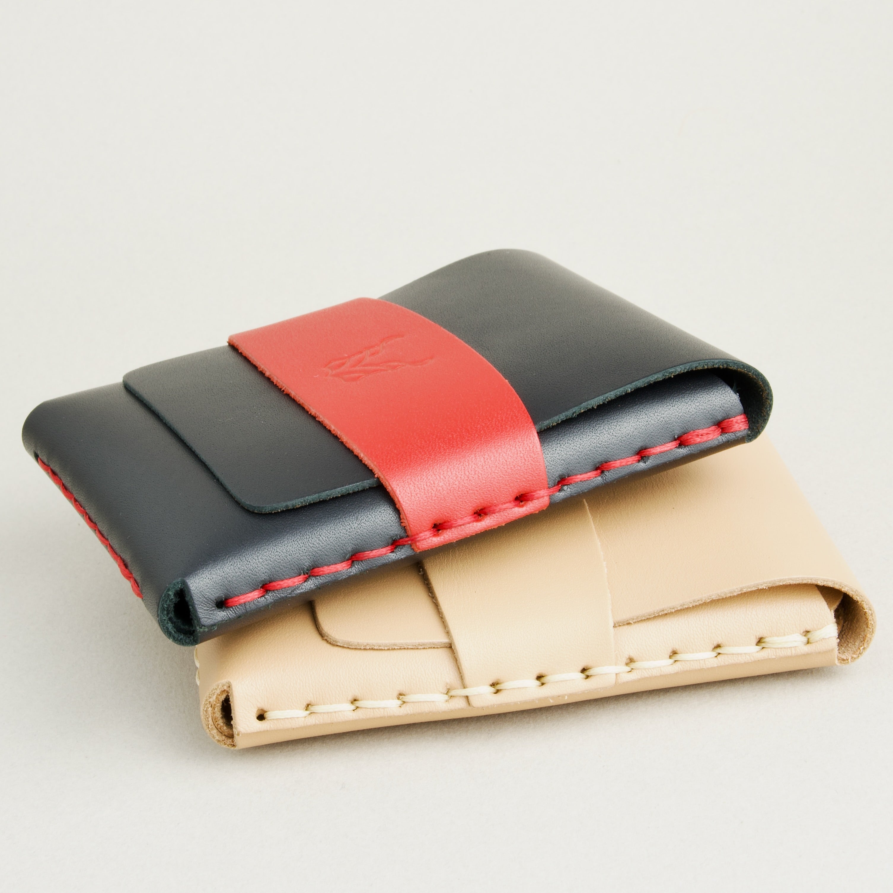 Satluj Vault – Kartenetui mit Klappe 