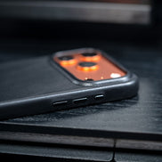 Lederhülle für das iPhone 17 | Shell Frame