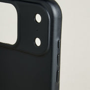 Lederhülle für das iPhone 17 | Shell Guard